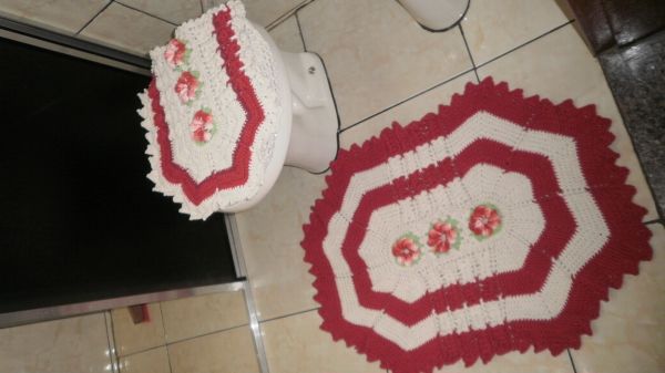 tapete com rosas barbante barroco
