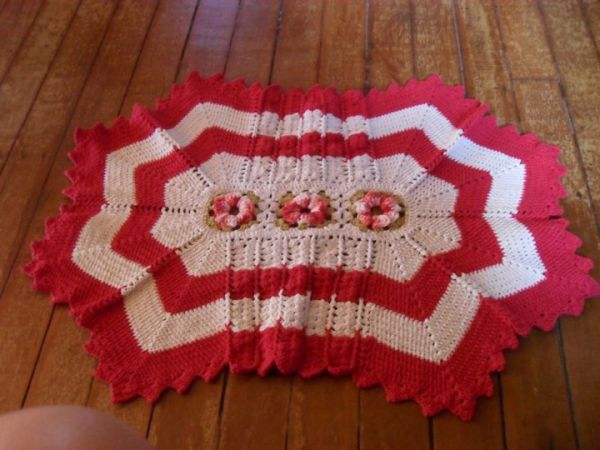 tapete com rosas barbante barroco